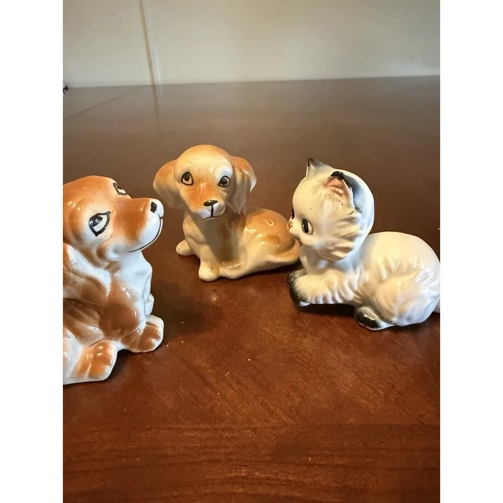 Vintage Porcelain Dog & Cat Figurines Set Cute‎ Mini Animal Decor